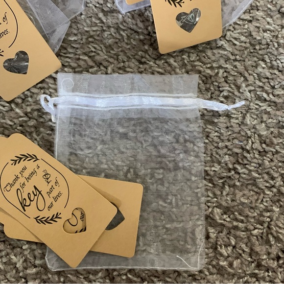 Angel Heart Keychain with Organza Gift Bags and Thank You Favor Tags Gifts 48 - Picture 7 of 10